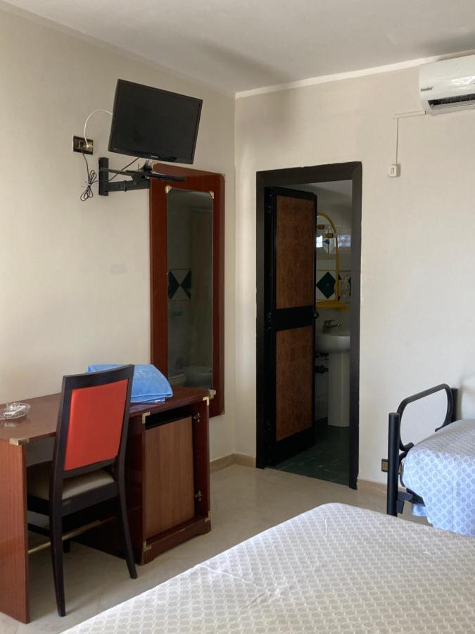 Sabbia D'Argento Hotel Giugliano In Campania Exterior foto