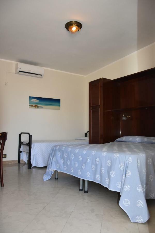 Sabbia D'Argento Hotel Giugliano In Campania Exterior foto